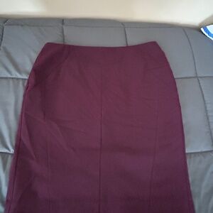 Worthington size 14 Plum skirt